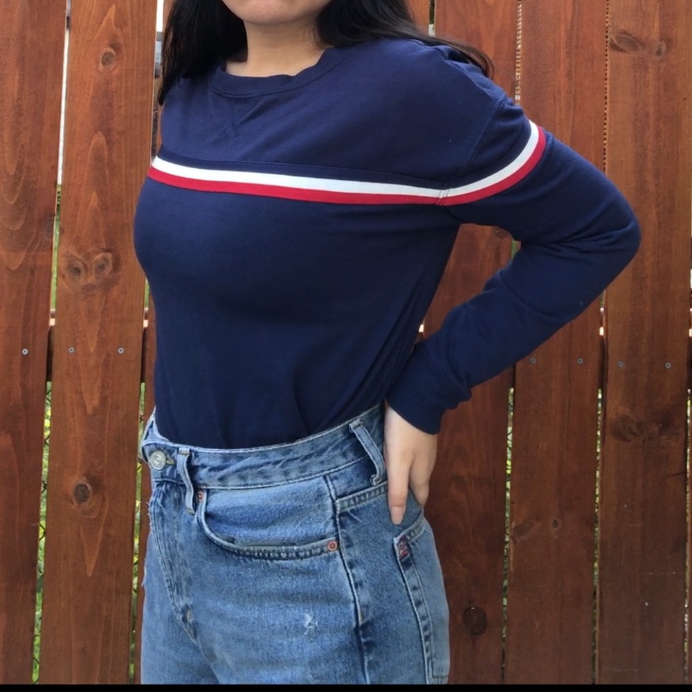 Women’s Long Sleeve Shirt - Picture 3 of 7